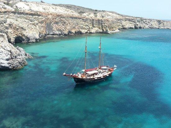 Thalassitra Private Pool Suites Adamantas  Exterior foto